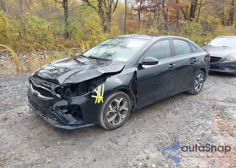 2021 Kia Forte Lxs из США, поврежденный, VIN 3KPF24AD6ME387728